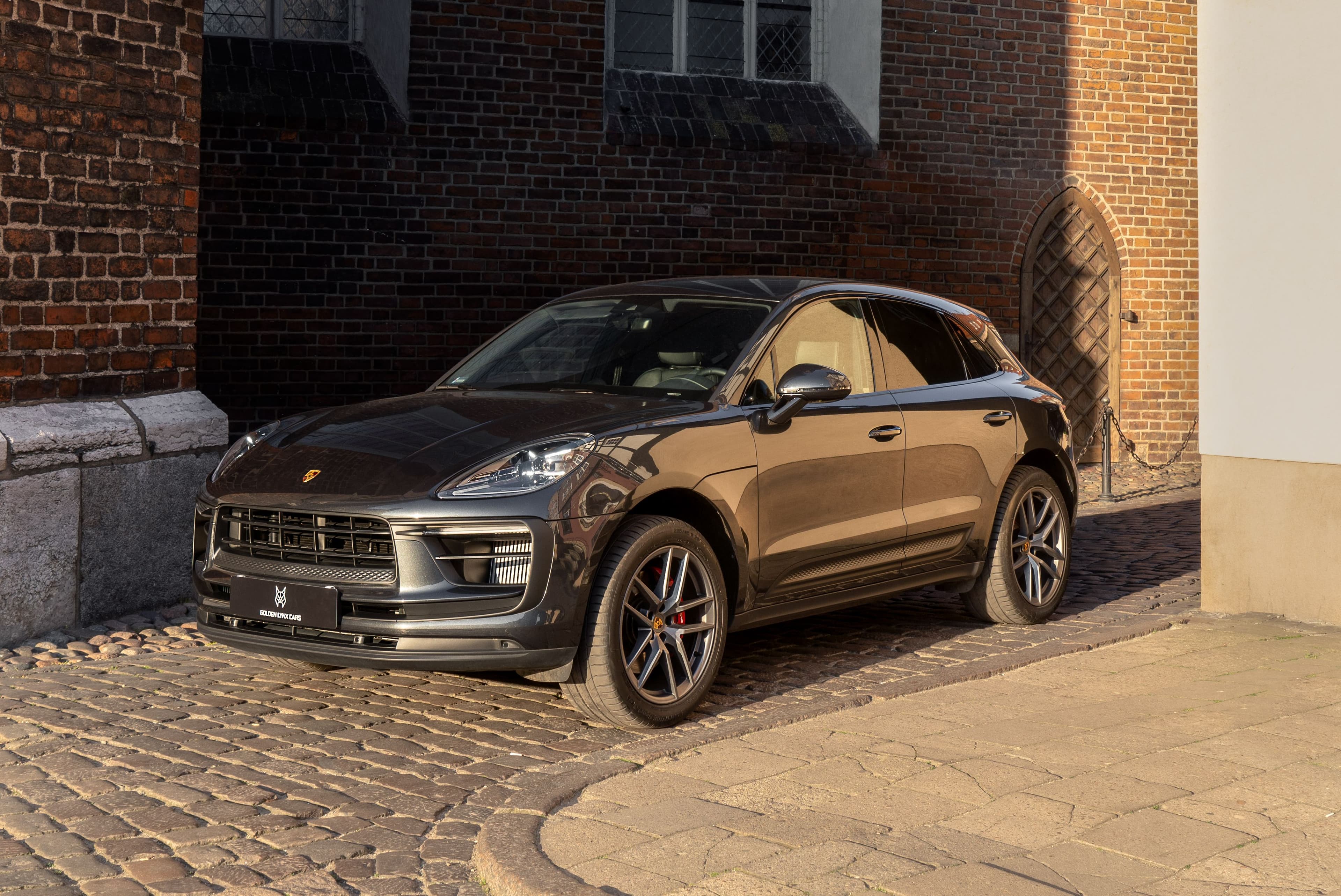 macan-front-first