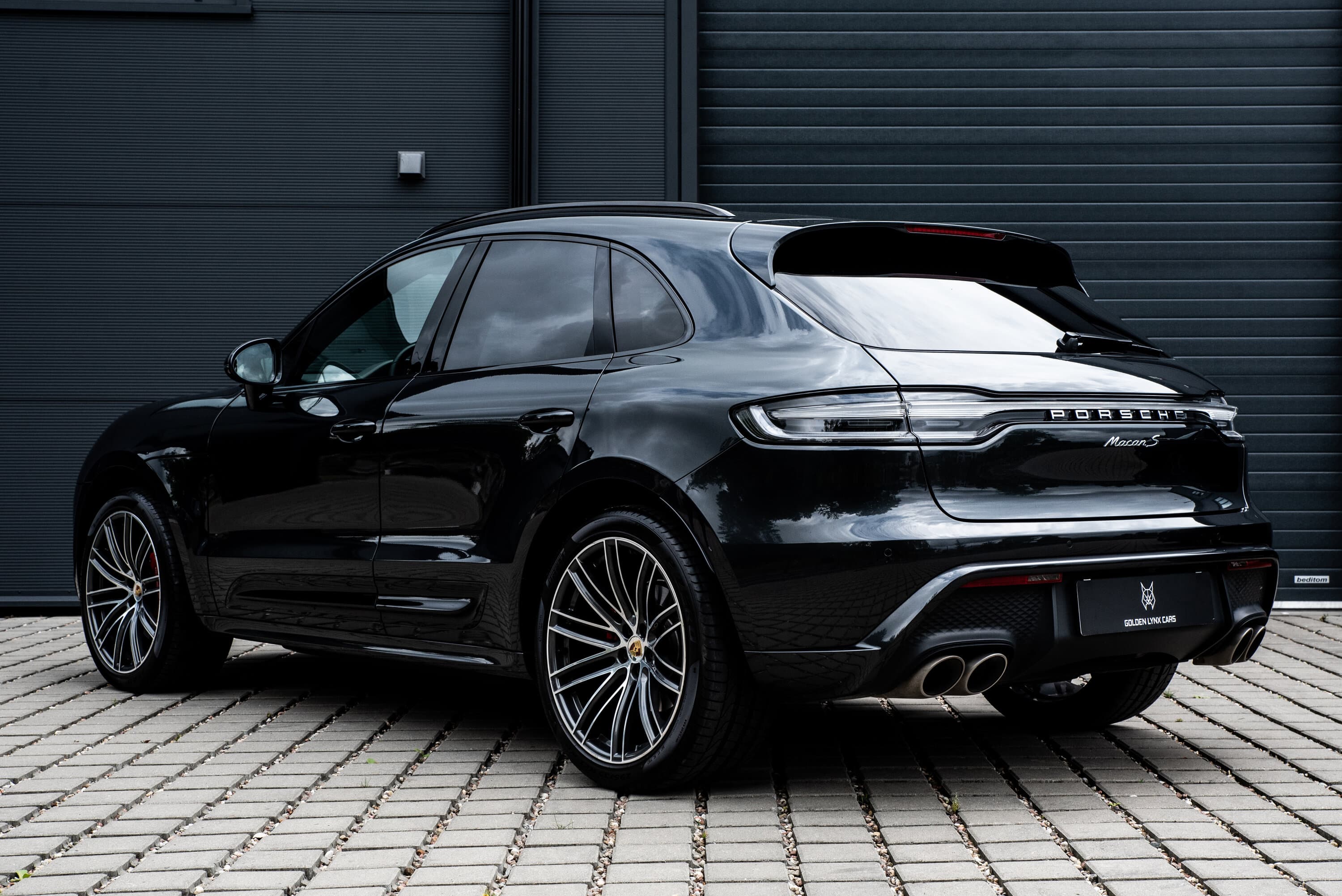 Porsche Macan S 2024 Rear
